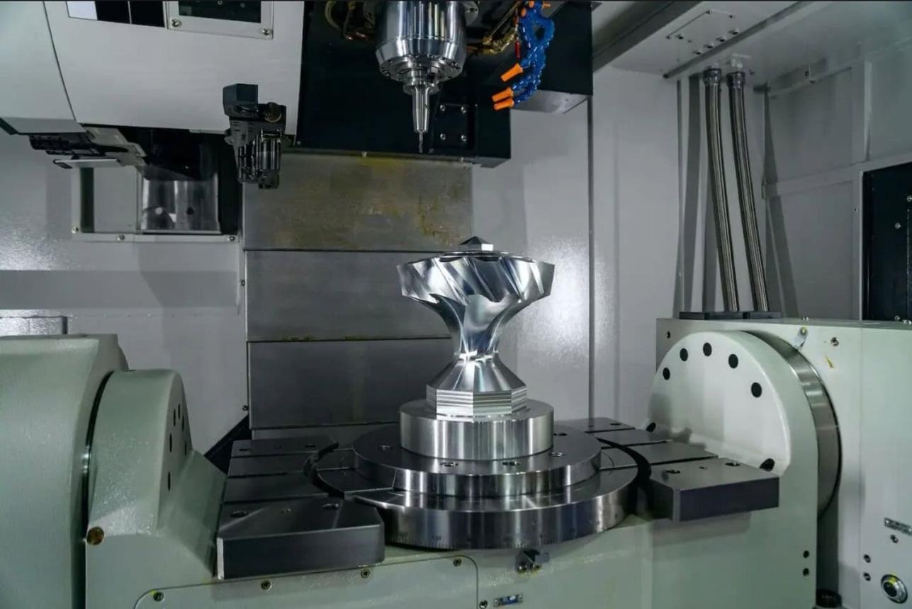 5-Axis Machining: What It Enables for Cutting Tool Manufacturing